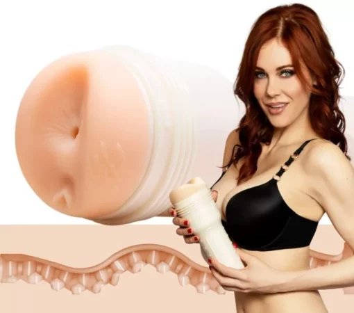Fleshlight Girls Maitland Ward popsi (Tight chicks betéttel)